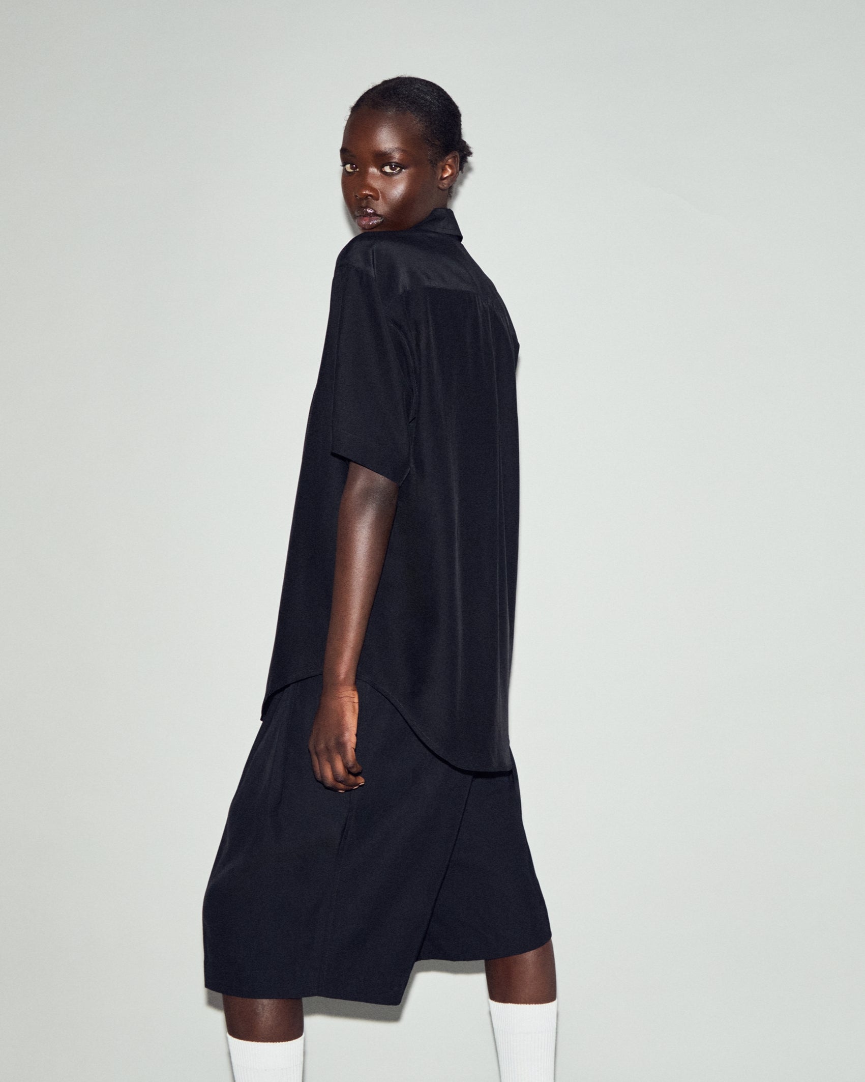 ARGROVE SHORT SLEEVE SHIRT - BASALT BLACK
