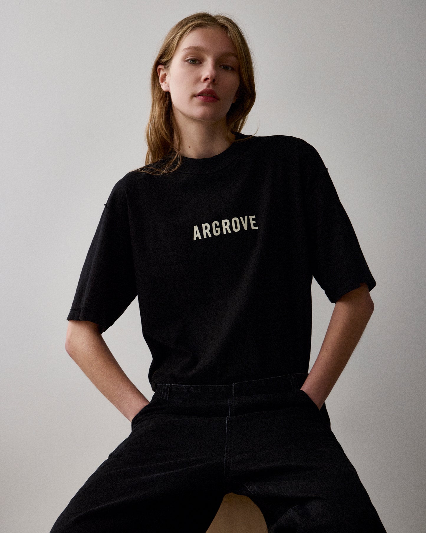 ARGROVE REVERSE T-SHIRT - COAL